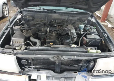 1999 Toyota Tacoma Prerunner из США, поврежденный, VIN 4TASM92N1XZ511731